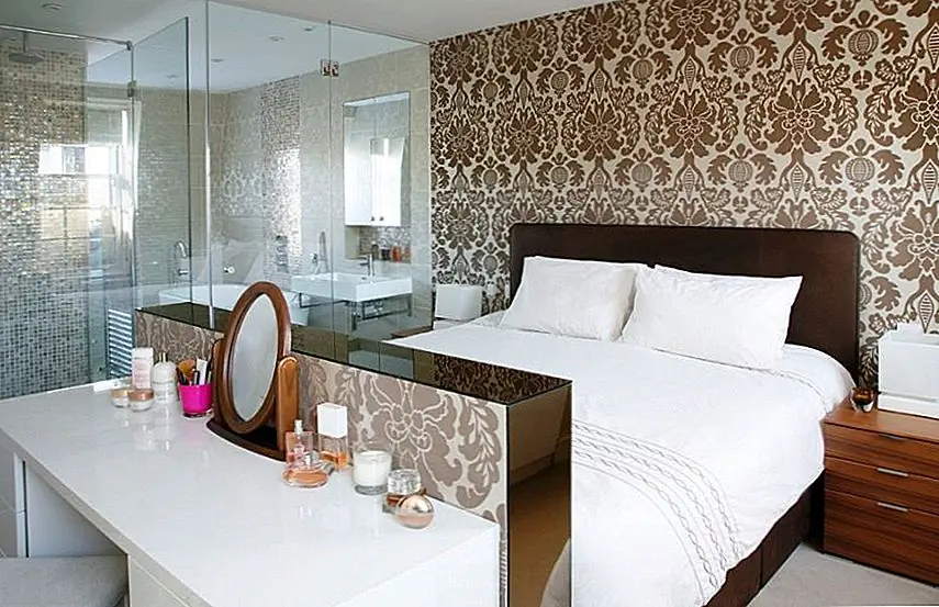 Другой вариант - разместить его у подножия кровати. Это действительно интересная стратегия, которая может работать во множестве разных настроек. {Найден на morphinterior}.