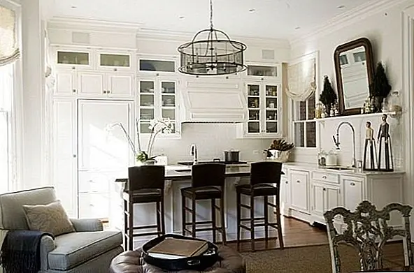 Открытая кухня.