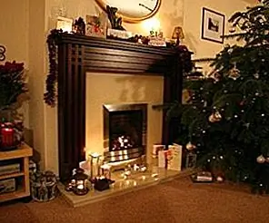 Как украсить елку в бюджет