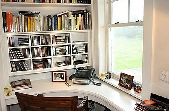 Чтобы сделать угловой стол более комфортным и выглядеть более привлекательным, вы можете спроектировать его круглыми краями. Это создает гладкий и уютный вид. Вы также можете играть с другими формами и формами, чтобы создавать интересные проекты.