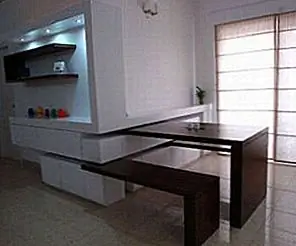 Мебель для укрытия скользит в стену, чтобы предоставить вам больше пространства