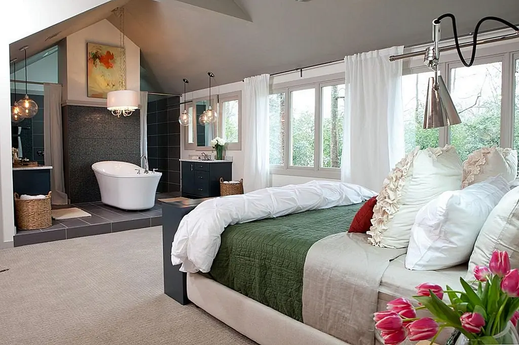 Как сделать большую часть вашей чердачной спальни