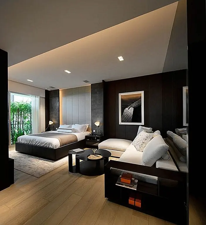 Естественный свет важен, но также и искусственный. В современной спальне освещение должно быть тонким, но также привлекательным. Это может показаться немного запутанным. Мы говорим о осветительных приборах с интересными и интересными проектами, такими как люстра с увеличенным ассортиментом, прохладный подвесной светильник, освещение бухты или некоторые другие варианты.