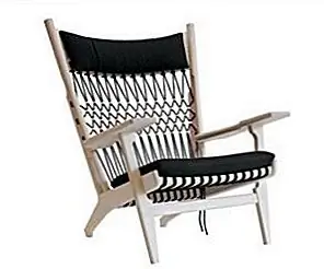 Эргономичное кресло PP129 от Hans Jørgen Wegner