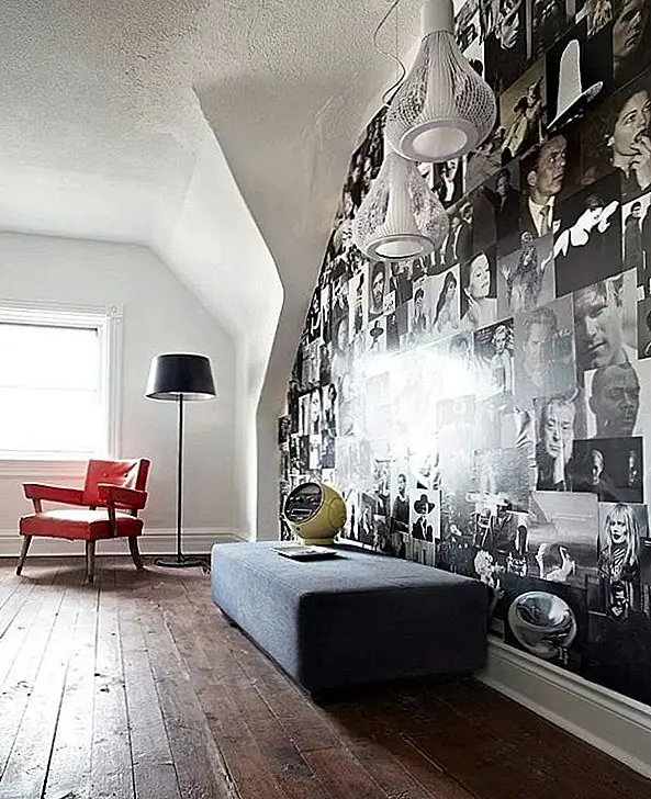 Да, с толчком и некоторым удовольствием вы можете даже сделать целую акцентирующую стену фотографий. Вы можете спроектировать его так, как вы считаете нужным, и это хорошо сочетается с темой вашей комнаты. От богемного до современного, это такой смелый, драматичный способ украсить.