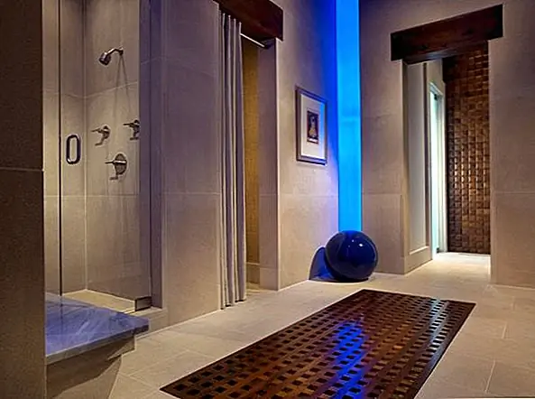 Другой важной характеристикой светодиодных лампочек является их размер. Они крошечные, поэтому они могут поместиться в небольших помещениях, где ламп накаливания не может. Они измеряются от 3 до 8 мм, и их можно использовать независимо или как часть массива. Кроме того, светодиоды излучают свет в определенном направлении, в отличие от ламп накаливания, которые тратят энергию во всех направлениях.