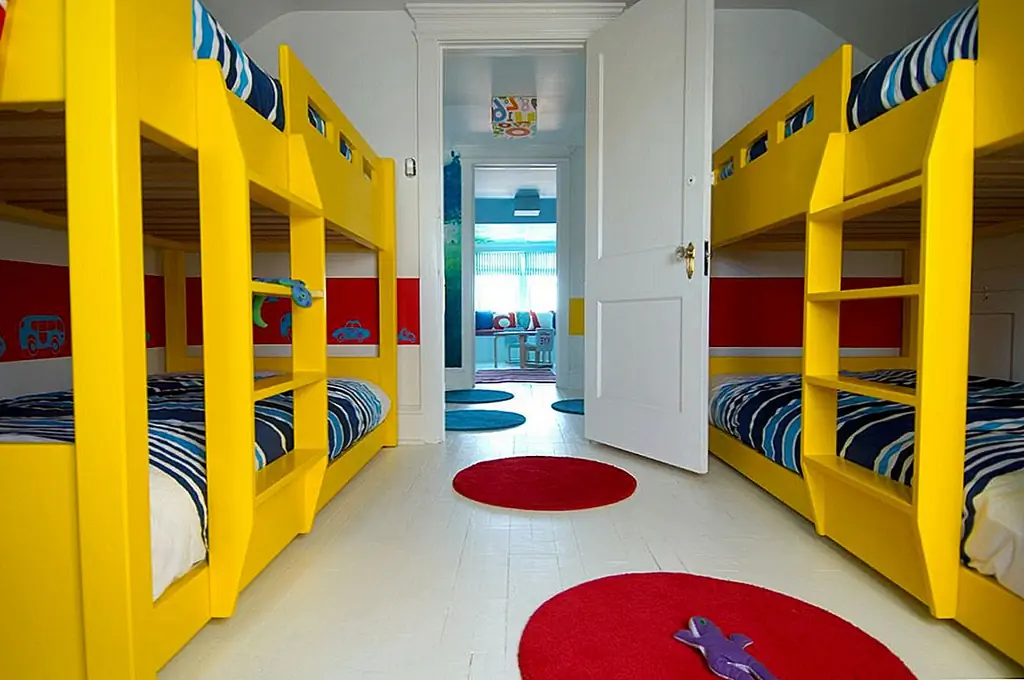 Живая, освежающая и чистая, эта цветовая комбинация может превратить спальню ребенка или игровую комнату в нечто такое молодое и веселое! Маленькие с любовью оживляют и сильным взглядом.