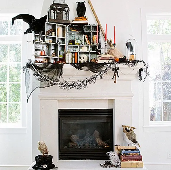 Если вы искали волшебную тему, она не намного лучше, чем Гарри Поттер. Заполните свою мантию совами и бутылками и, возможно, даже домашним снитчем! (через Handmade Mood)