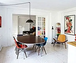 Красочная скандинавская квартира идеально подходит для молодой пары