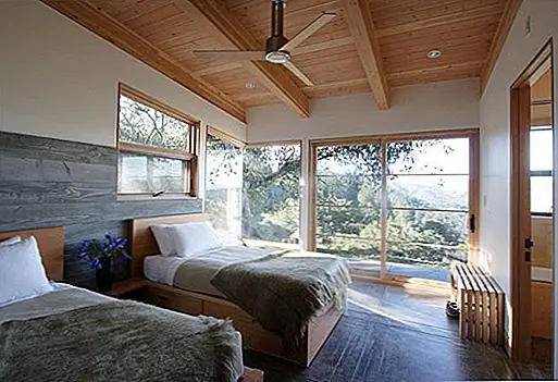 Современный дом по архитектуре Фельдмана