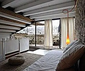 Односемейные дома вокруг средиземноморского сада