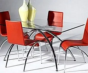 Современный стеклянный обеденный стол