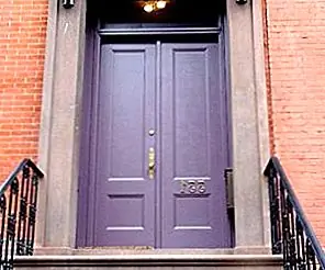 Cool Purple Color Front Door Ideas