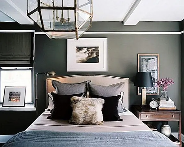 Темные (и удивительно успокаивающие) стены для спальни