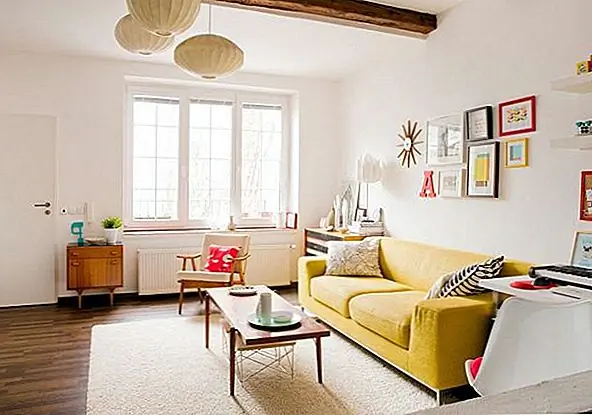 Конечно, если вы нашли самый совершенный предмет из желтой мебели, вы должны создать комнату, которая позволит ей быть фокусом. При использовании аксессуаров для загара и тонких акцентов ваш диван для подсолнечника обязательно повернет головы. Или вы всегда можете одеть стены в кремовый, привлекательный желтый цвет, а затем одеть комнату в простую льняную мебель, развлекаясь множеством аксессуаров, которые дополняют два основных цвета.