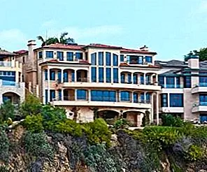 Красивый особняк 170 Изумрудный залив, Калифорния