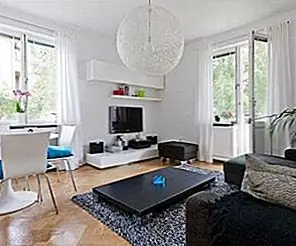 Дом с бирюзовыми цветовыми акцентами