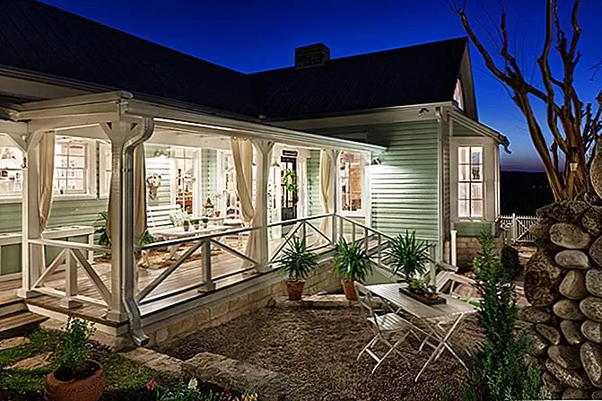 Отремонтированный дом 1800s в Остине