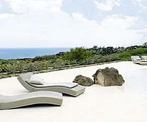 Волновой открытый шезлонг Паола Ленти