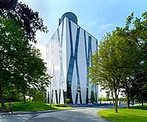 O.A.S.E. Медицинская библиотека в Дюссельдорфе