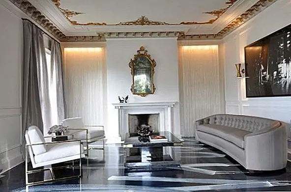 Невозможно создать пол более уникальным, чем его окраску. Ваш пол будет полностью уникален для вас и вашего дома. Если вы не плох с кистью, то это может быть фантастический проект для вас. Пол окрашен, а затем лакирован, чтобы создать фантастический эффект блеска. Это не только уникально, но и дает вам возможность создать любой узор или дизайн, который вы желаете.