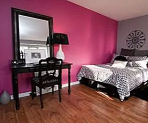 Цвет, который хорошо работает в сочетании с черной мебелью