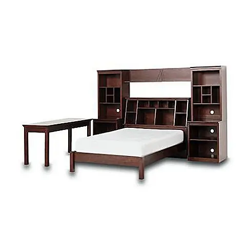 Под кроватью вы также можете добавить несколько ящиков для хранения, которые продаются отдельно. Структура закончена вручную с богатыми древесными пятнами или классической белой краской. Вы можете выбирать между двумя различными комбинациями: Classic Bed & Tower Set, который включает одну платформенную кровать (подушки продаются отдельно), две башни и две полки для подвесок, доступные по цене 1946,64 евро и Classic Bed System с одной платформенной кроватью ( подушки продаются отдельно), две башни, две подвесные полки и один стол, которые вы можете купить за 1478,51 евро. Кроме того, вам также нужно будет выбрать матрац.