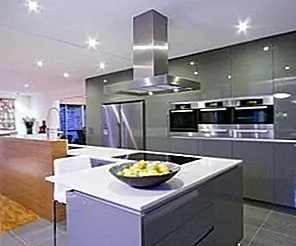 Красивый кухонный ремоделий Даррен Джеймс