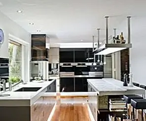 Элегантный дизайн кухни Даррена Джеймса