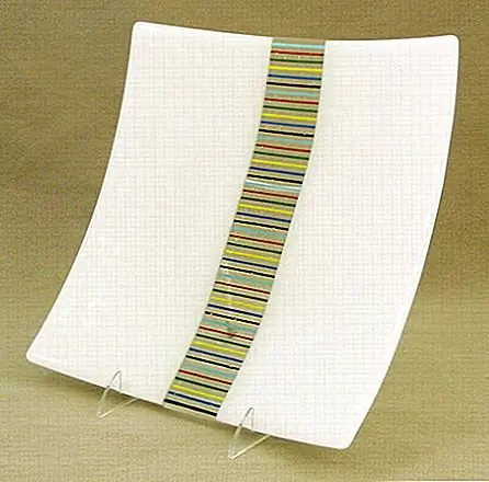 Плавленые стеклянные пластины