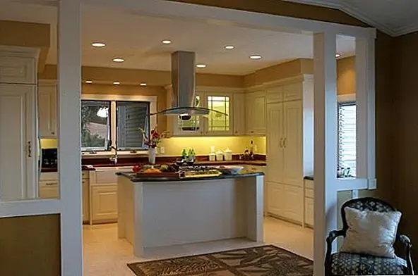 Поиск подходящего типа для вас не так прост, как вы думаете. Но именно это разнообразие дизайна и вариантов также позволяет персонализировать вашу кухню и адаптировать дизайн к вашим собственным потребностям и предпочтениям. Он должен выглядеть не только хорошо, но и удовлетворять вас.