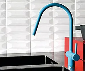 Красочные кухонные смесители от Zucchetti