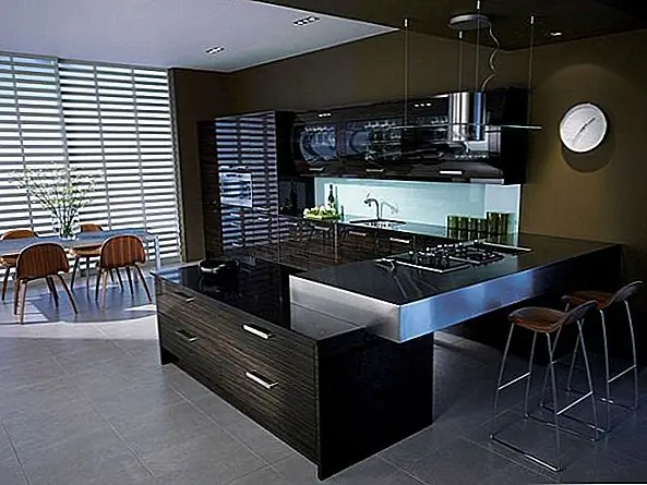 Используемый один, черный - страшный цвет. Но когда вы сочетаете его с белым, вы получаете классический и элегантный микс. Добавьте смелый цвет акцента, такой как зеленый или фиолетовый, и вы получите очень стильную кухню.