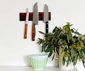 Держатель магнитного ножа DIY