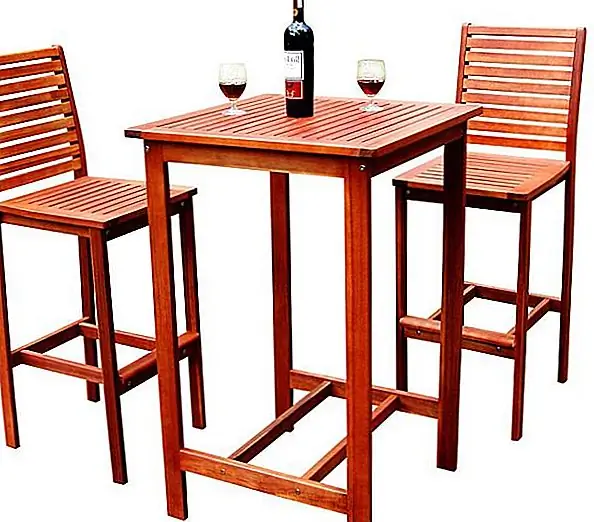 Набор универсальных столов и табуретов