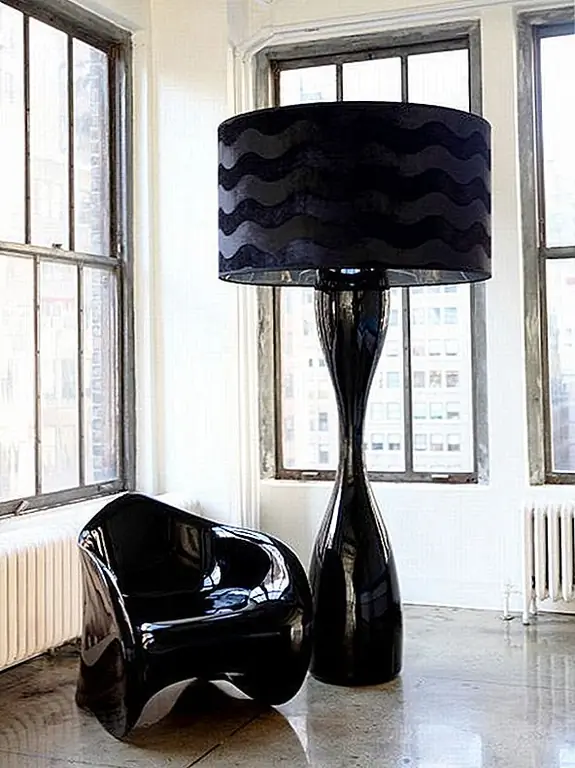 Элегантные светильники JUJU и Archie Floor