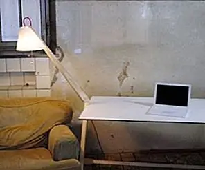 Все в одном столе и свете