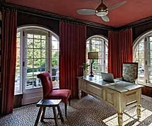 Шикарные дизайны интерьера с акцентами для леопарда