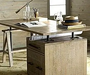 Винтажный письменный стол Elita