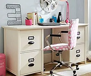 Простой и функциональный стол для скриптов