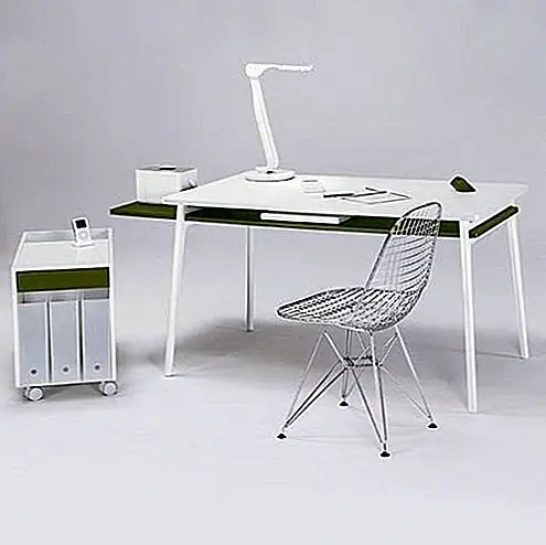 Стол Enchord и мобильный кабинет