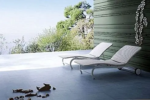 Роскошная уличная мебель от Роберти Ротанг