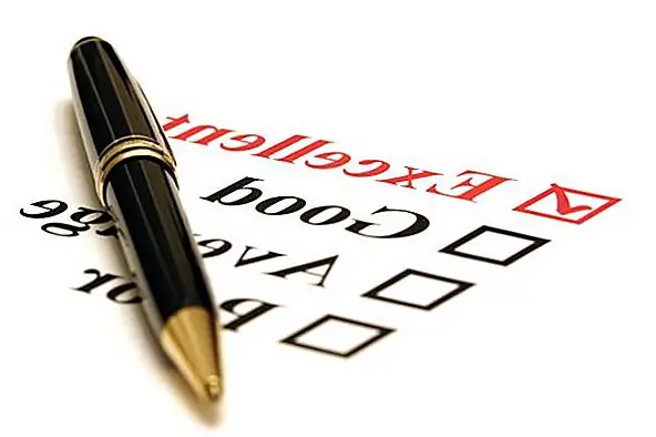 Наличие агента по продаже недвижимости также может быть полезно после покупки или продажи вашего дома. Агент может перенаправить вас к другим специалистам, которые предоставляют полезные услуги. Несмотря на то, что они, возможно, не смогут вести вас к определенному человеку из-за юридической ответственности, они могут предоставить вам список рекомендаций специалистов, с которыми они работали в прошлом. Они также дают вам справочную информацию о них.