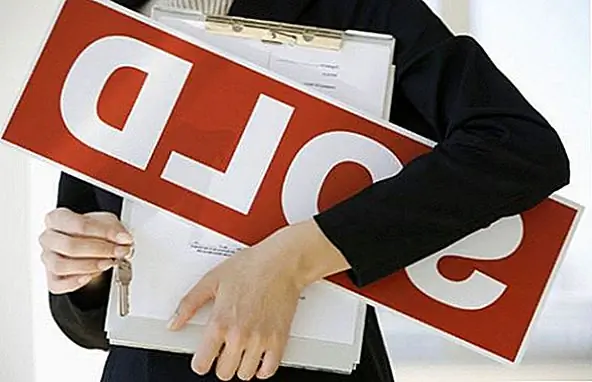 Когда вы нанимаете агента по недвижимости в первый раз, это очень сложно. Вы ничего не знаете об этом человеке, и вы должны выбрать его / ее на основе безличных деталей. Но как только вы работали с агентом, у вас уже есть кто-то, чтобы пойти на будущий бизнес. Это полноценные отношения как для клиента, так и для агента.