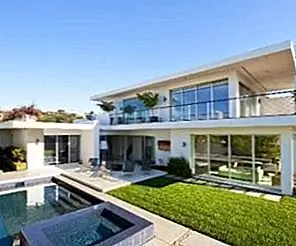 Лос-Анджелес Мэтью Перри теперь находится на рынке