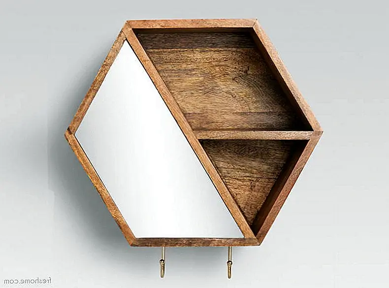 Шестигранный кубик Hexagon имеет полки, зеркало и крючки, чтобы снова охладить функцию. $ 25