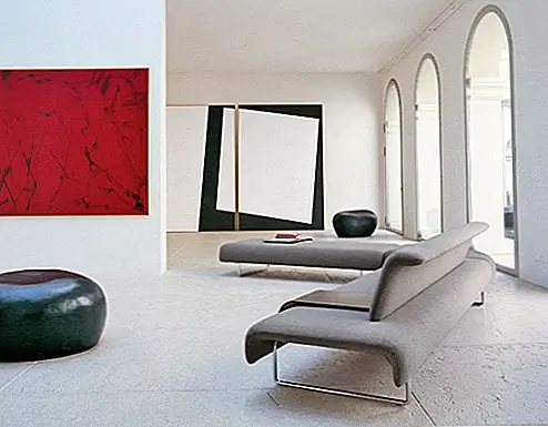 Облачная скамья с обратно B & B Italia