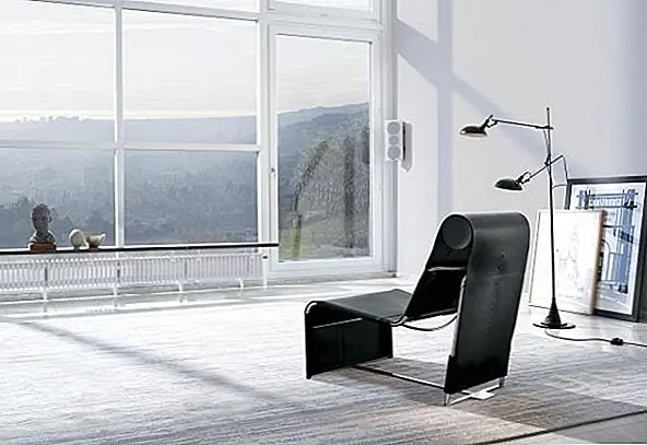 EOOS попытался подчеркнуть и интерпретировать известный лозунг, в котором говорится, что «форма следует за функцией», и предлагает четкое изображение функции. Красота и функциональность кожи можно заметить, если занять место в этом элегантном и функциональном стуле. Материал начинает приобретать форму вашего усталого тела и предлагает вам мягкость и расслабление, которые вы ищете. Вы можете наслаждаться всем этим комфортом и отдыхом, пока вы восхищаетесь прекрасными видами или смотрите телевизор. Это предмет мебели, который идеально подходит для любого современного номера и тех, кто восхищается красотой, элегантностью и мягкостью кожи.