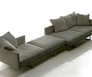 Современный кожаный диван TOOT от Cassina Современный кожаный диван TOOT от Cassina
