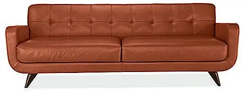 Что касается материалов, используемых для изготовления, то диван имеет прочную и прочную раму и красивую обивку. Он поставляется только из кожи, но у вас есть свобода выбора точного типа и текстуры кожи, которую вы хотите. Кроме того, есть несколько доступных цветов, таких как белый, дижон, верблюд, слива, тик, коричневый, черный или тыква. Если ни один из этих цветов не соответствует тому, что вы имели в виду, вы также можете настроить диван и создать свою собственную версию. Диван Anson можно приобрести по цене $ 3,199.00.